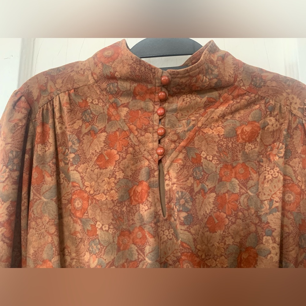 Applause Creates Fanfare vintage 70’s dress 6 one of a kind midi!